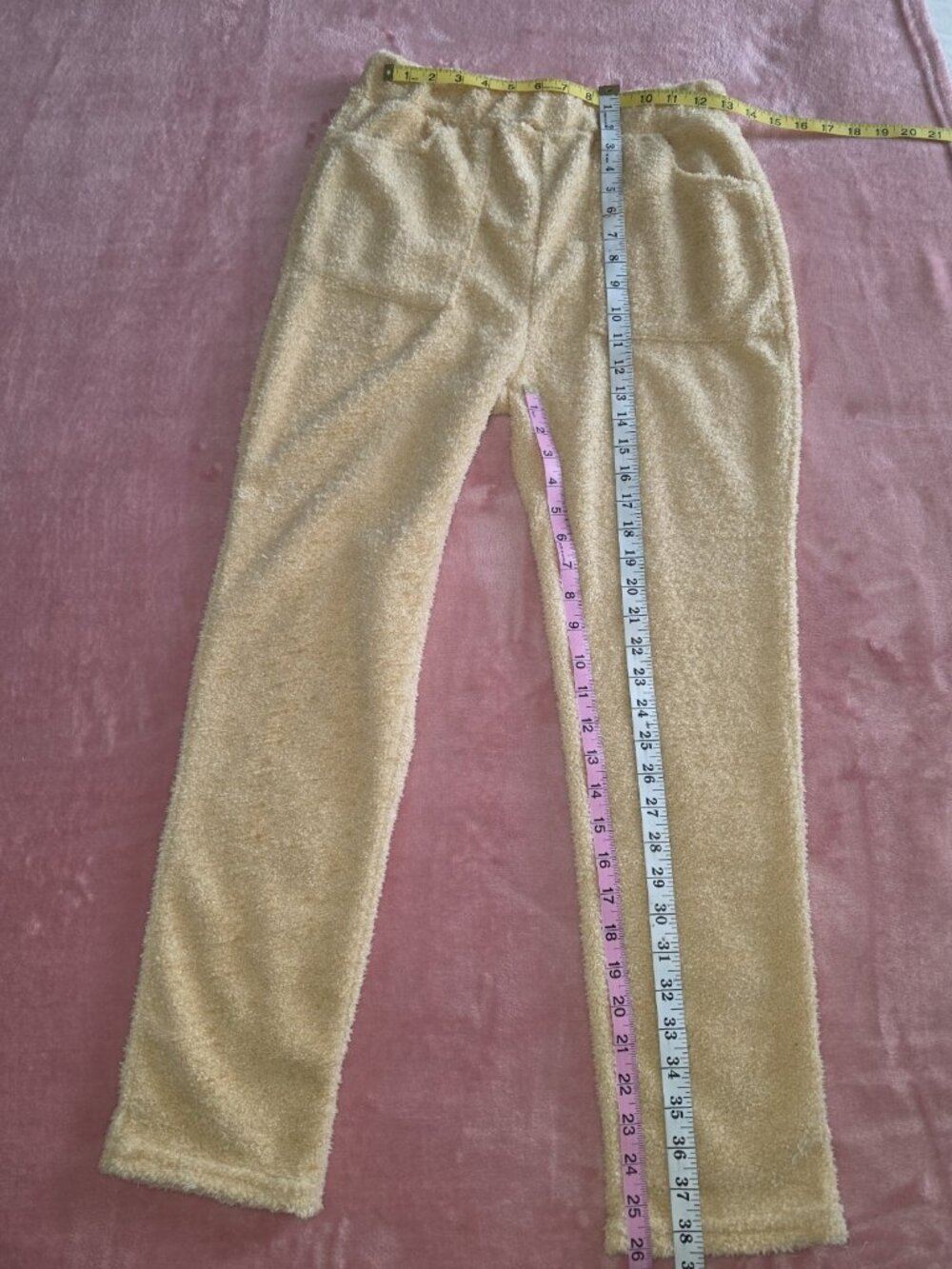 Beige Fleece 3-Piece Pajama Set Robe Tank & Pants w/ Pockets Size M - Picture 4 of 11